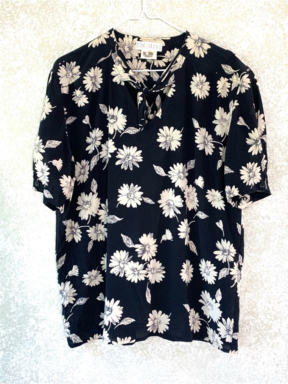 Vintage Escada Black Floral Silk Short Sleeve Blouse Neck Tie 42 Large Timeless